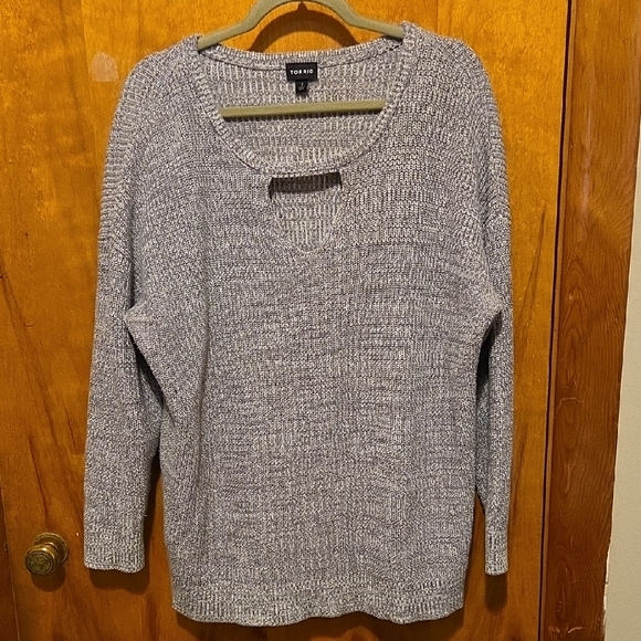 torrid Sweaters - Torrid Gray Sweater With Keyhole Size 18/20